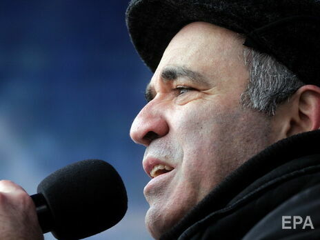 Каспаров: Навальный обидится, если я скажу, что мне его жаль. Но его решение вернуться в РФ, на мой взгляд, было не совсем обдуманным