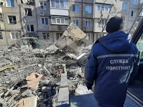 Hundreds of houses are destroyed in Kharkiv