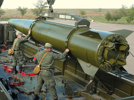 Russia launches both modern and outdated Soviet missiles at Ukraine