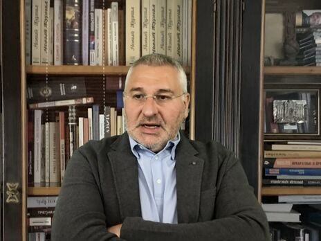 Фейгин: Совершенно не случайно Новиков – адвокат Порошенко. Какая связь? На тот момент – связь Порошенко с Медведчуком. Сейчас, возможно, этой связи и нет