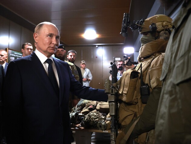Беспилотник атаковал военный вуз в Чечне, куда в августе приезжал Путин