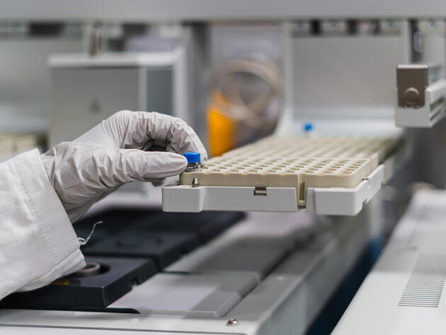 В Украине выявили случаи заражения новым штаммом коронавируса. Каковы симптомы?