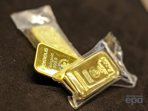 Цены на золото обновили исторический максимум. В чем причина?