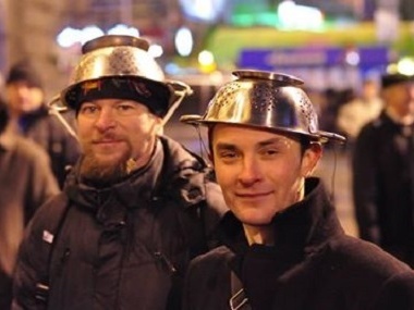 Laws of January 16. How pans, helmets and humour saved Ukrainians from dictatorship