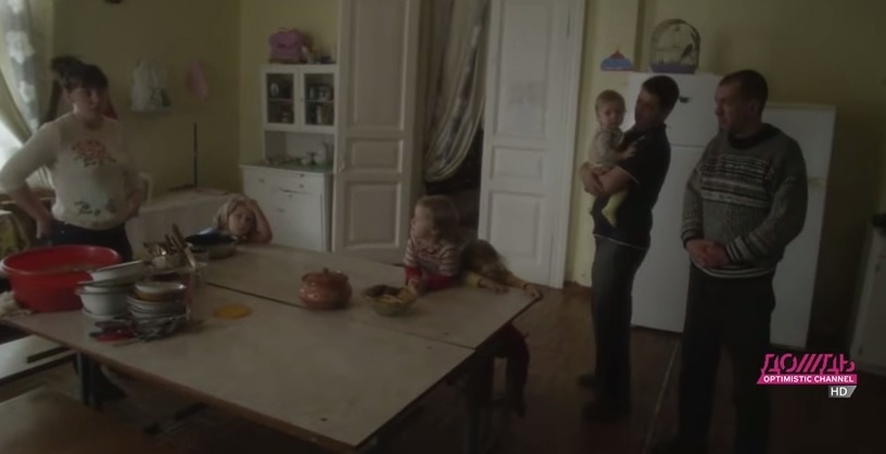 Беженцы из Донбасса получают помощь по 800 рублей в день и имеют преференции при трудоустройстве. Фото: Скриншот видео