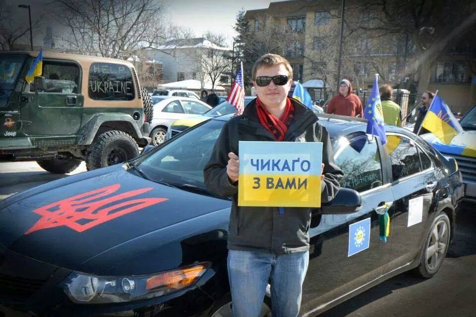 Активист Автомайдана-Чикаго Михали Глебив – один из волонтеров, помогающих украинской армии. Фото: Павел Островский / Facebook